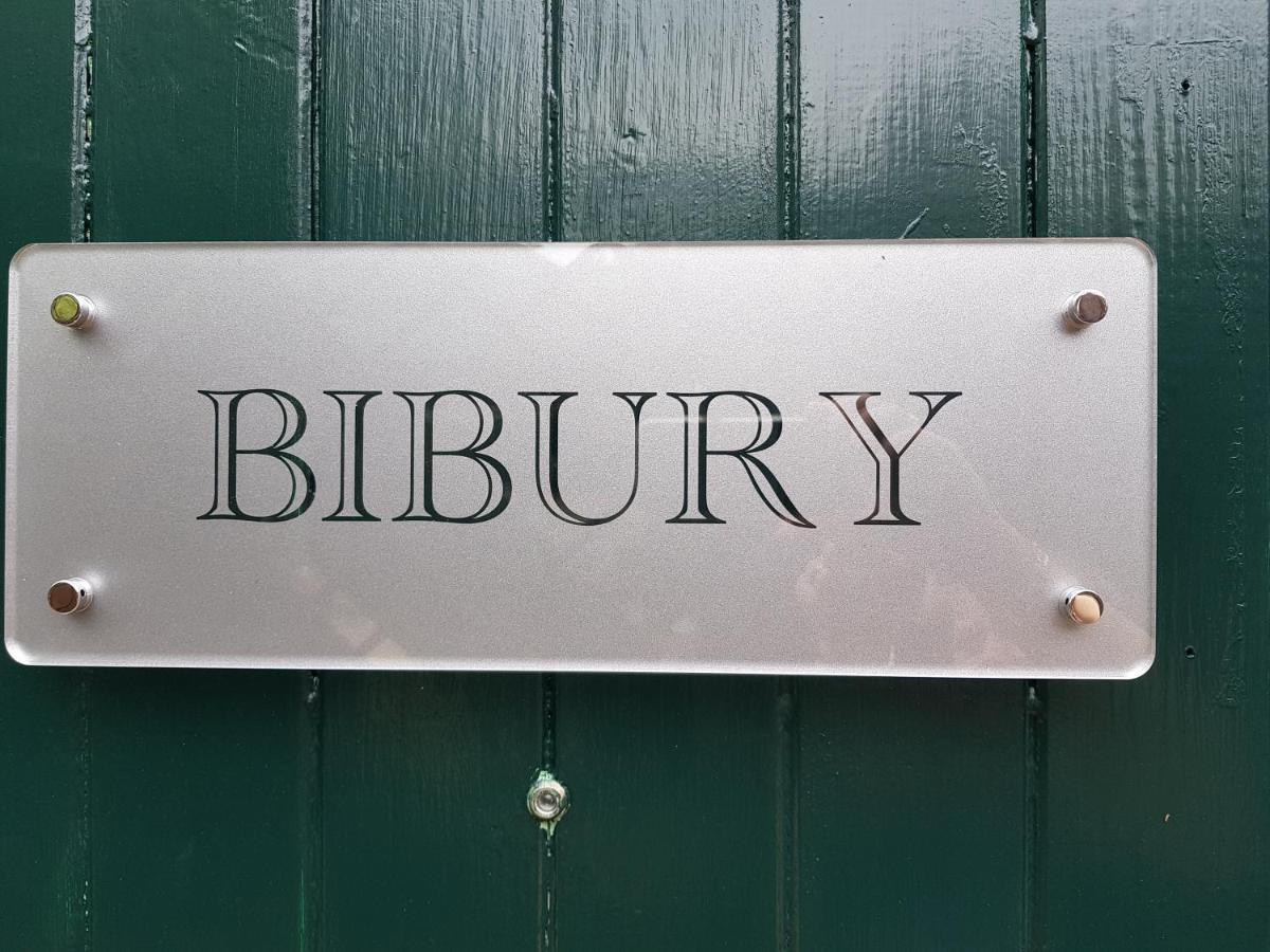 The Dog Inn Old Sodbury Екстериор снимка